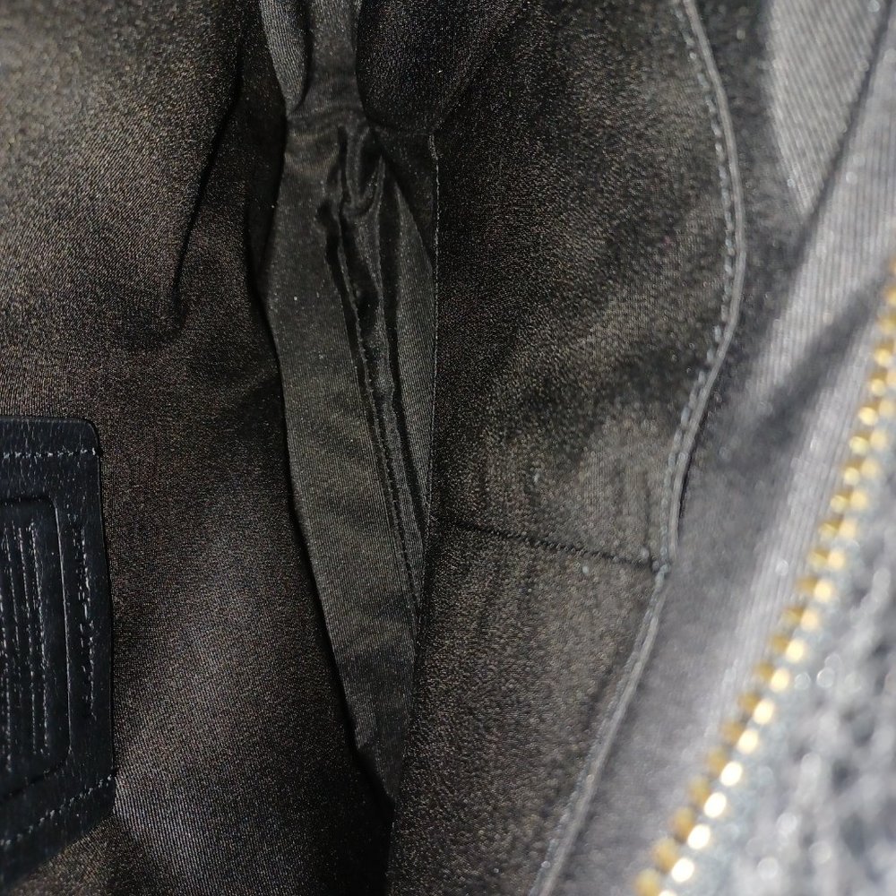 Coach Camo Crossbody - Picture 4 of 9
